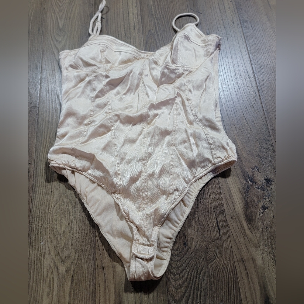 Zara Side Zip Bodysuit size medium - Picture 1 of 6